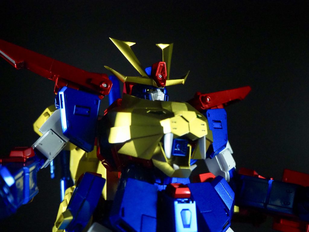 胴体周りコアファイター内蔵にもかかわらず、素の可動がかなりガッチリしてるので、構造の割に結構無理なく動きます