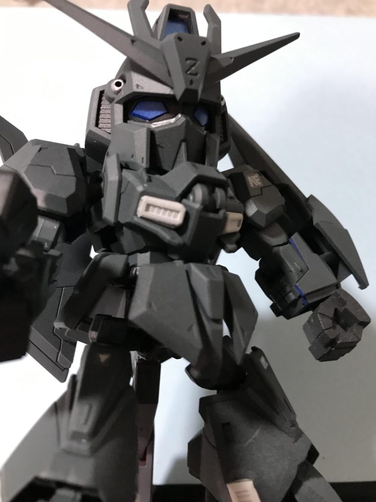 下から見ると迫力があっていい感じ！塗り忘れが見える以外は...