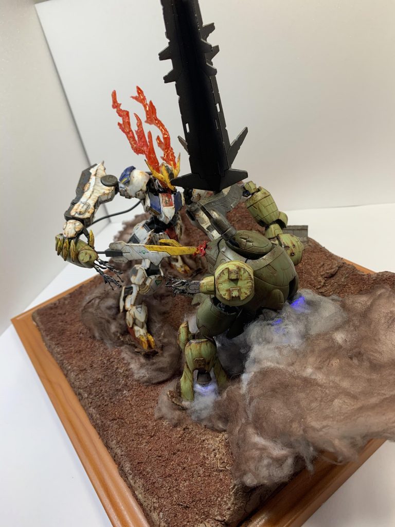 マンロディにゎ百均のLEDを仕込んであります❗️足とバックパックのバーニアの青っぽい所がLEDです⁽⁽ ◝(´꒵ `◍)◟ ₎₎