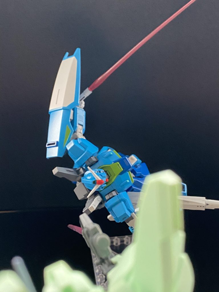 模擬戦の相手はジェガン。