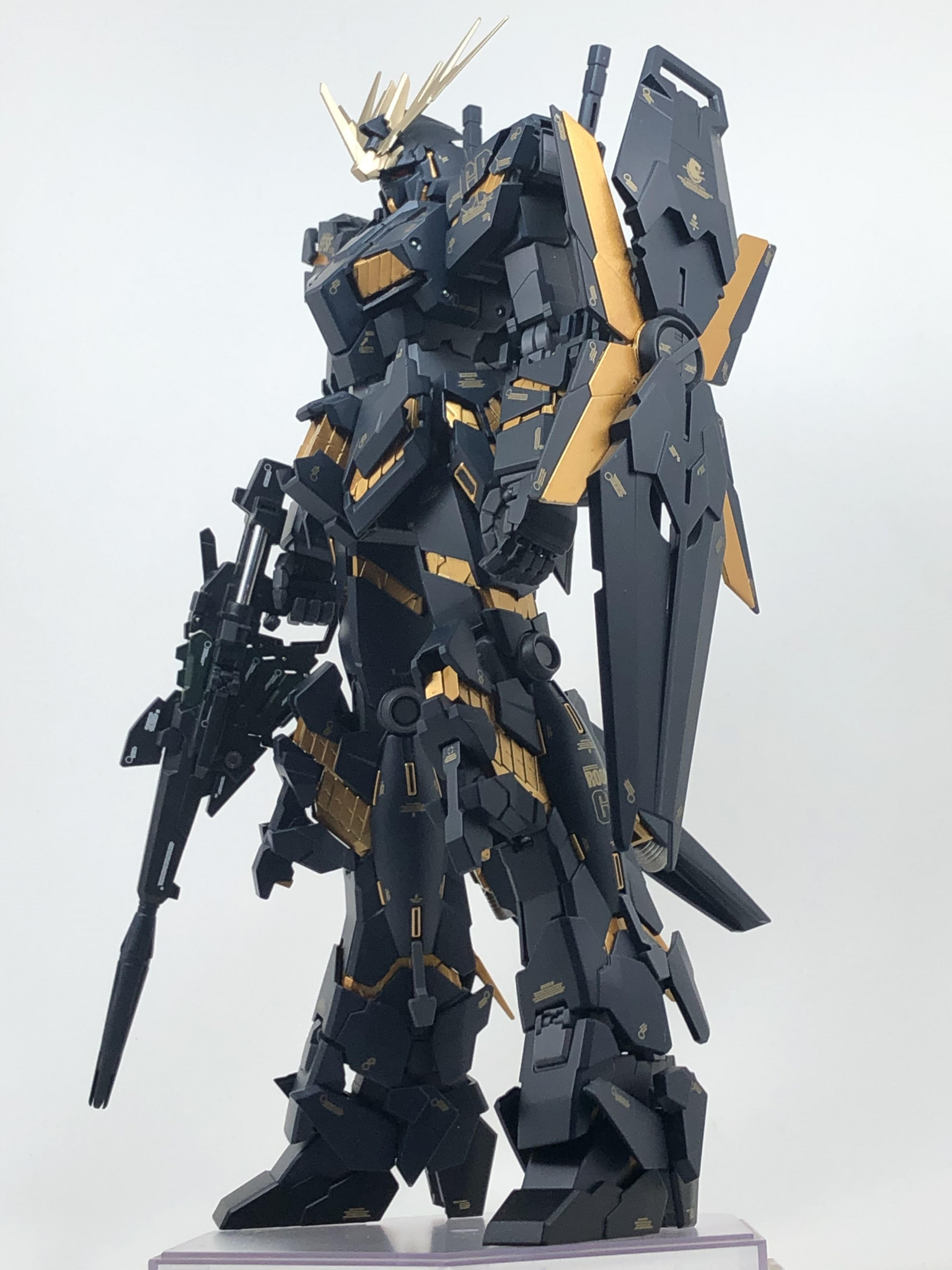 MG 1/100 ユニコーンガンダム2号機 バンシィ Ver.Ka 全身改修 塗装済み 