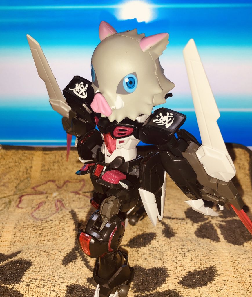 ENOSKEシステムは、イノシシ頭に内蔵されてるぞ！ どんなモビルスーツも、首をすげ替え...じゃない、ENOSKEシステムを搭載すればニュータイプみたく戦えるぞ！全集中！宇宙(ソラ)の呼吸！