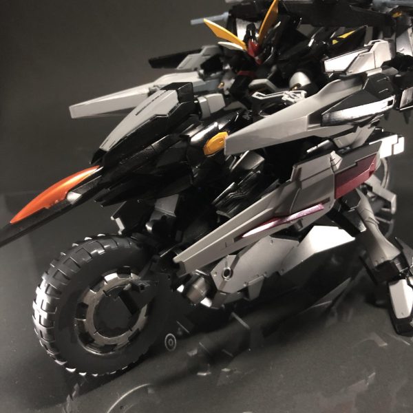 ストライクノワール・スターダスト