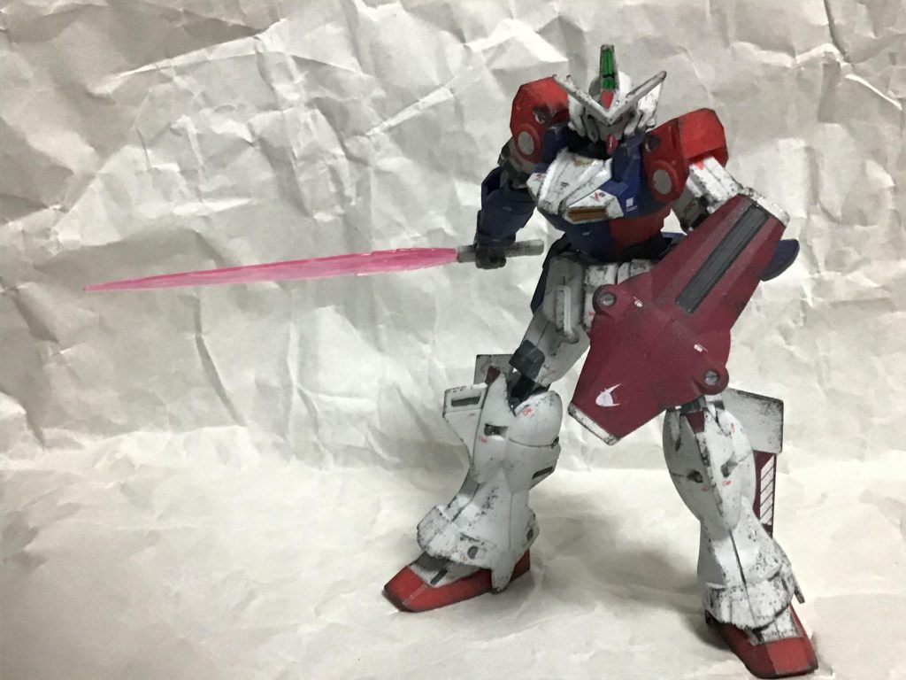 肩アーマーとバックパックを外した状態。これはこれで。