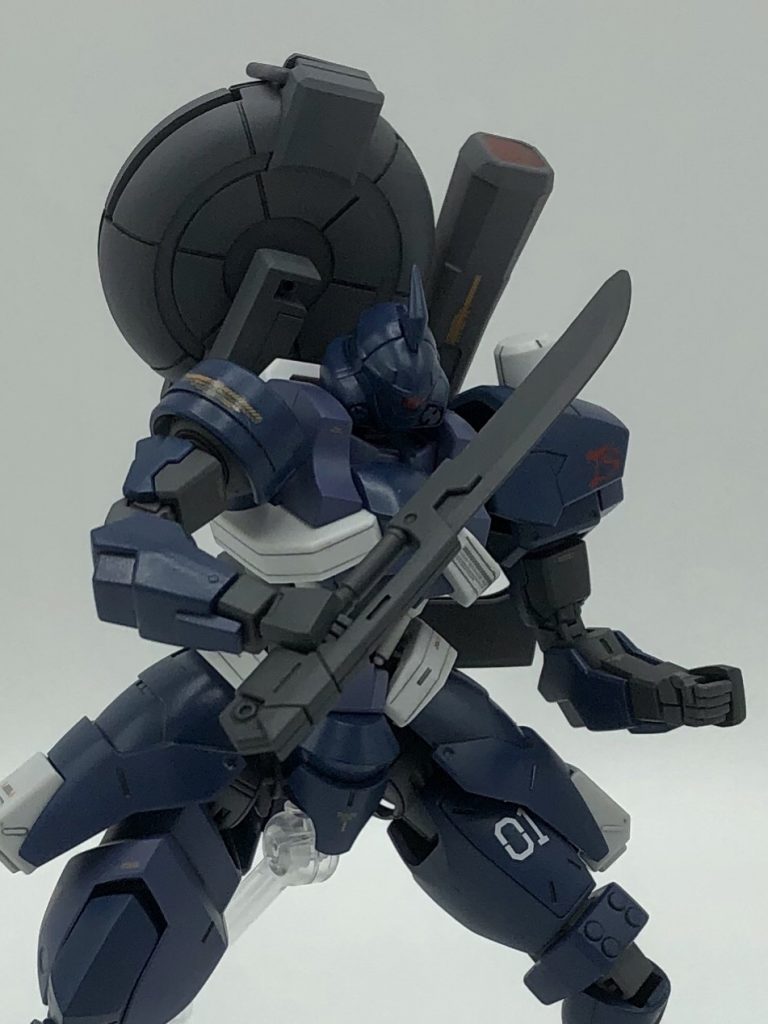 JEE-202 片刃式ブレード:百錬に通常装備されている接近戦用の実体剣!接近戦となった場合の武装となる!