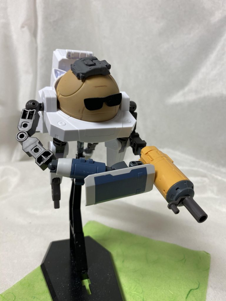 その後、今のコンセプトに。パイロットはまだ仮のジョーンズ。やはり濃い…