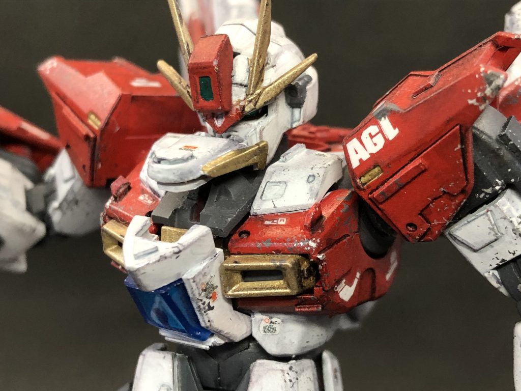 地味にコックピットが開閉します。