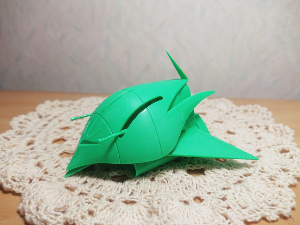 はじめての旧キットだったのですが、エルメスはパーツ数が少なかったので楽しく作れました。