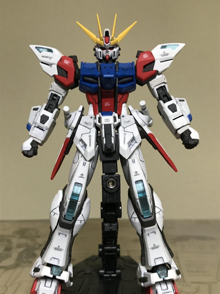 スジボリ作業は いつも使用している 工具を 使いました。水転写デカール貼りも いつも使っている物を 使用しました。