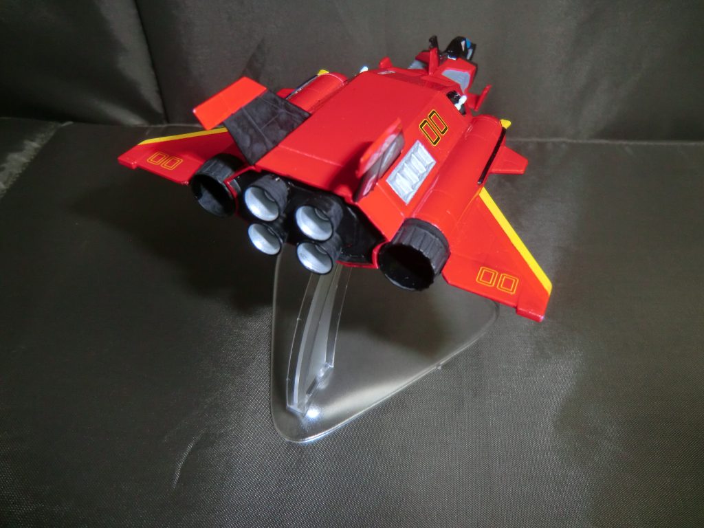 キットの部品№14のノズルを取り換えています。