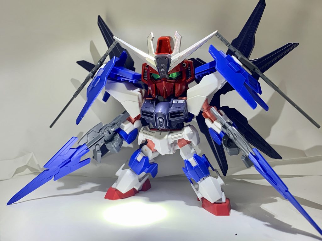 初期案レッドゼータを変形させて余ってた頭部をつける予定でした