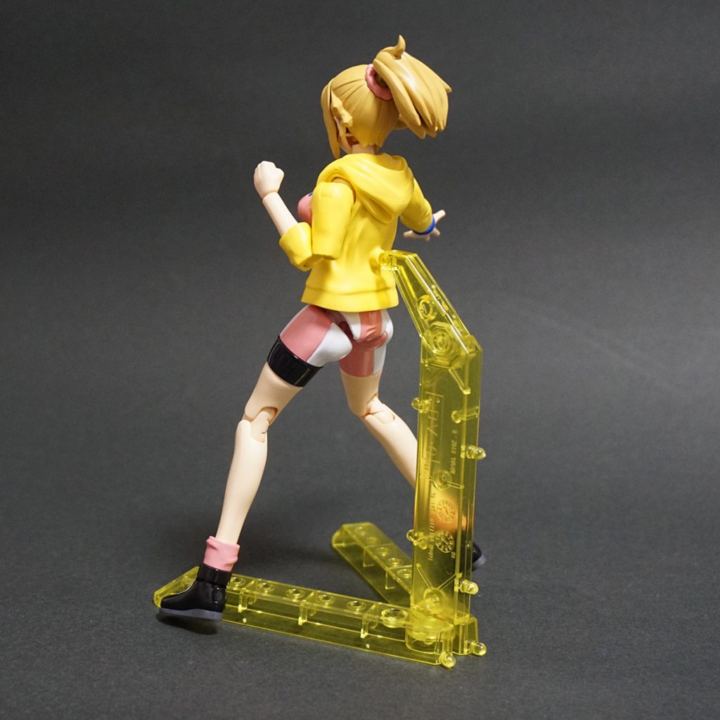 パーカー有バックショットです。