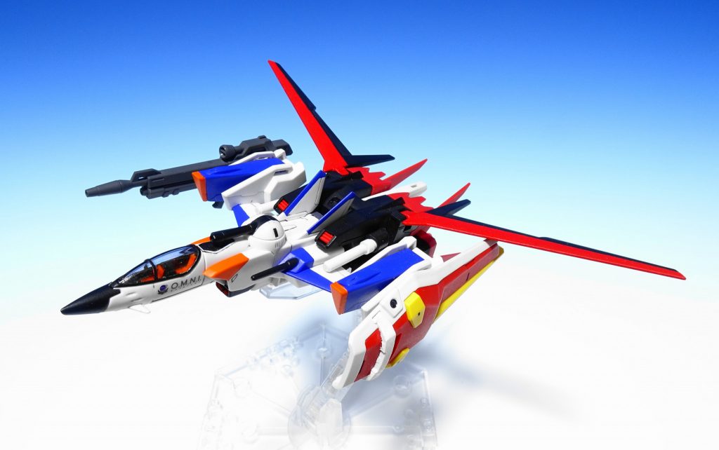 エール装備ライフルとシールドは磁石を仕込んで装備。HGCEのレベルに合わせるため接続対応させました。