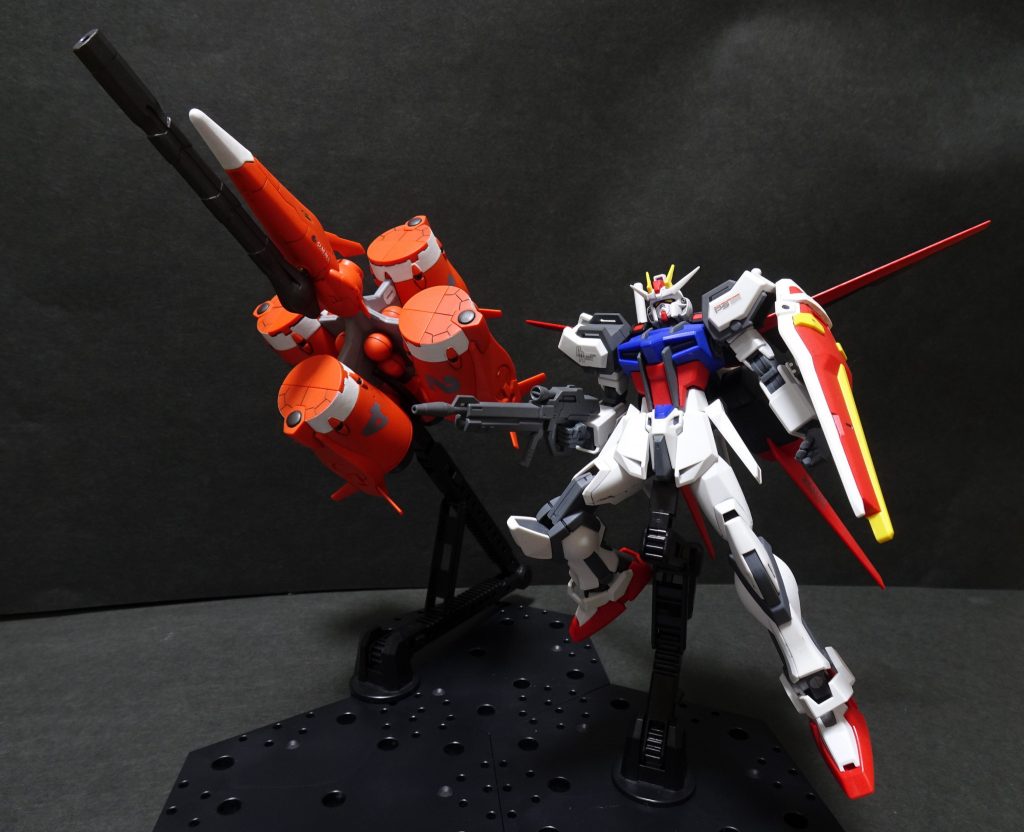 OP最後のカットガンポッドに番号を振りましたが、本体を0にしているのがオシャレポイント