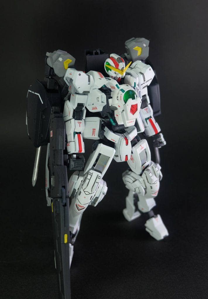 kk装することが可能で様々な戦況に柔軟に対応できる。なお各形態については素体であるナドレに増加装甲を追加していく形式であるため、基本的にな運用に関してはGNアームズ→ヴァーチェ→ナドレと順番に装甲をパージしていくこととなる。