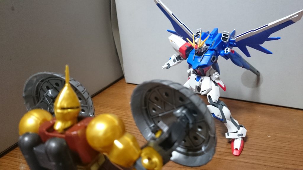 第7回ガンプラバトル選手権地区予選準決勝、イオリ・セイ/レイジ組とのバトルビルドストライクの片腕を奪い…