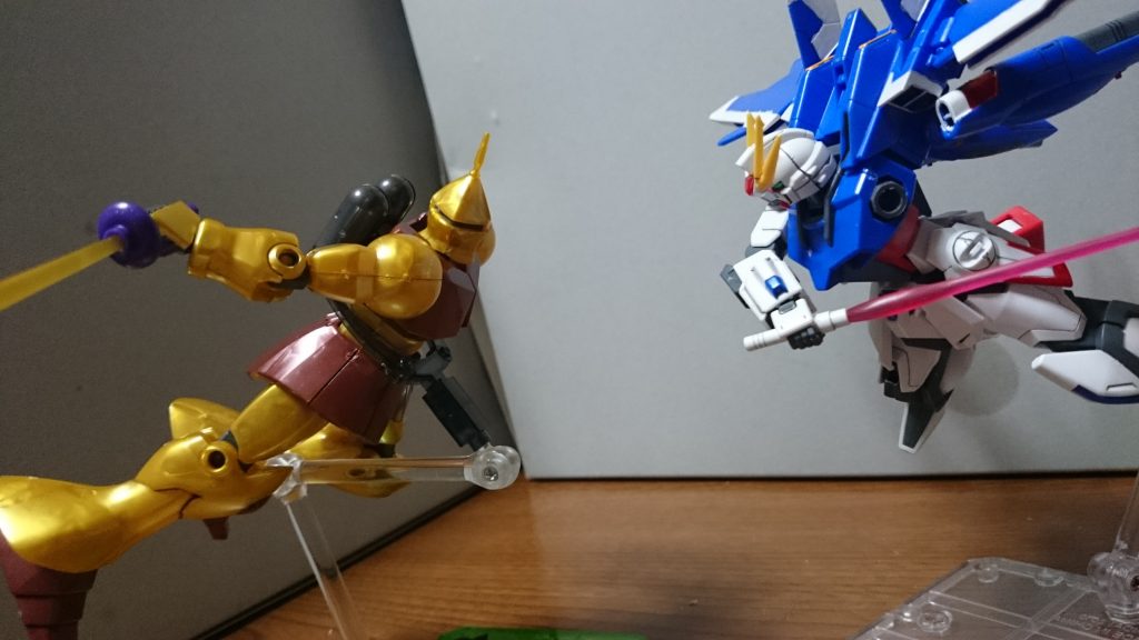 カタをつけようと一気に攻めるが…