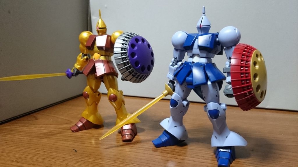 ・新旧ギャン比較さすがにリバイブ版の方が諸々圧勝スね。これは時代が違う。ただモノアイとコクピットハッチがシールな所は変わらず。唯一勝ってる所を挙げるならば頭部のアンテナ?先端?の細さくらいスかねぇ