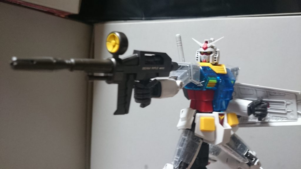 ・ビームライフル成形色が変わったこと以外は変更ナシ。