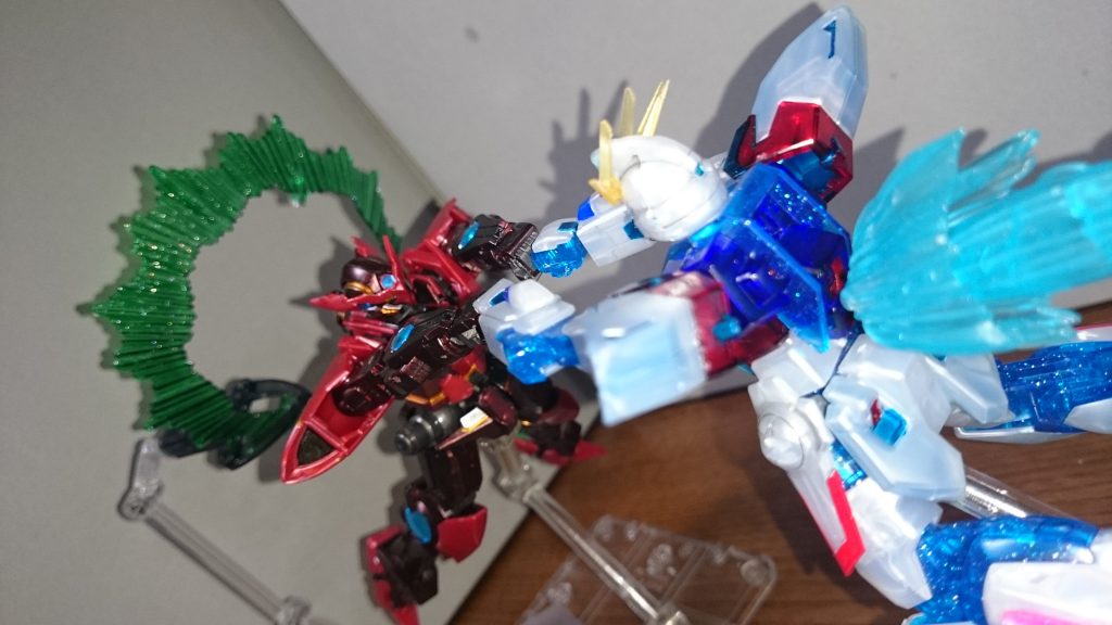 「RG!」「ダブルビルド!!」「「ナックル――――!!!」」