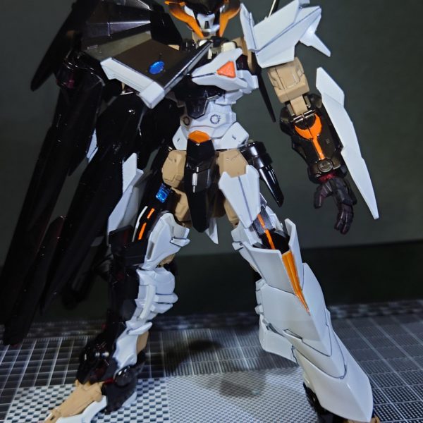 ガンダムアストレイノーネイム