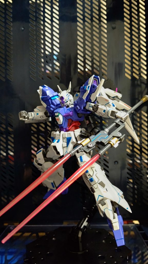 ツインビーム・スピアです。こちらも前回のバルギルからの引き継ぎ武器です。カラーリングは変更してます。