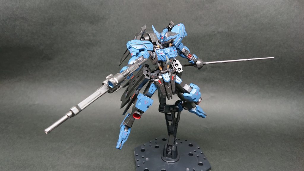 こんなかっこいいキットなのに960円で売られていたことがビックリです