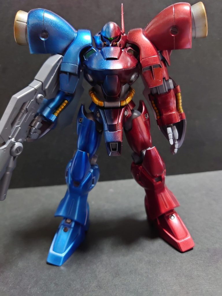 半々で色変えてみました