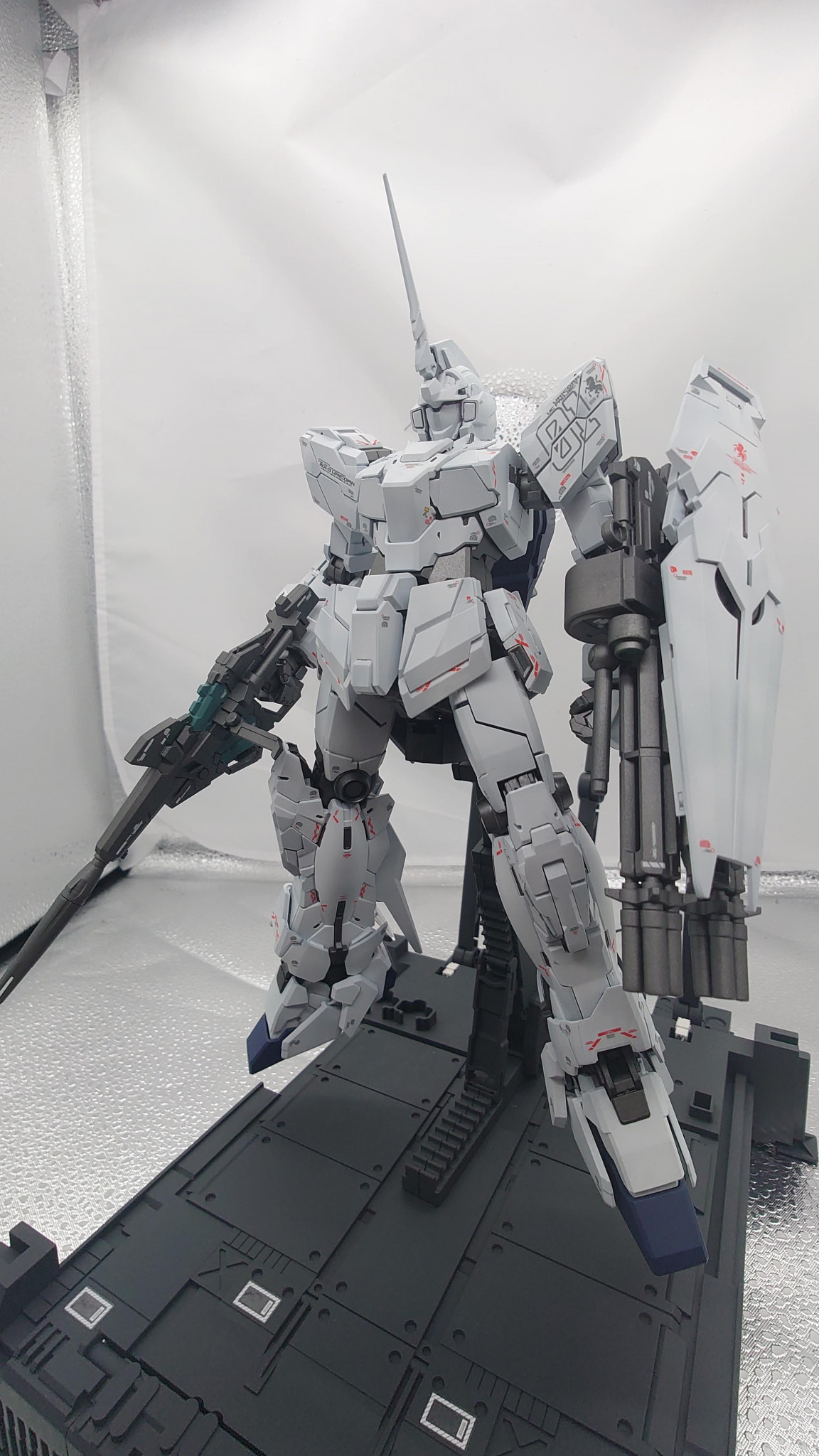 ユニコーンガンダム MGEX 塗装済み 完成品 ガンプラ