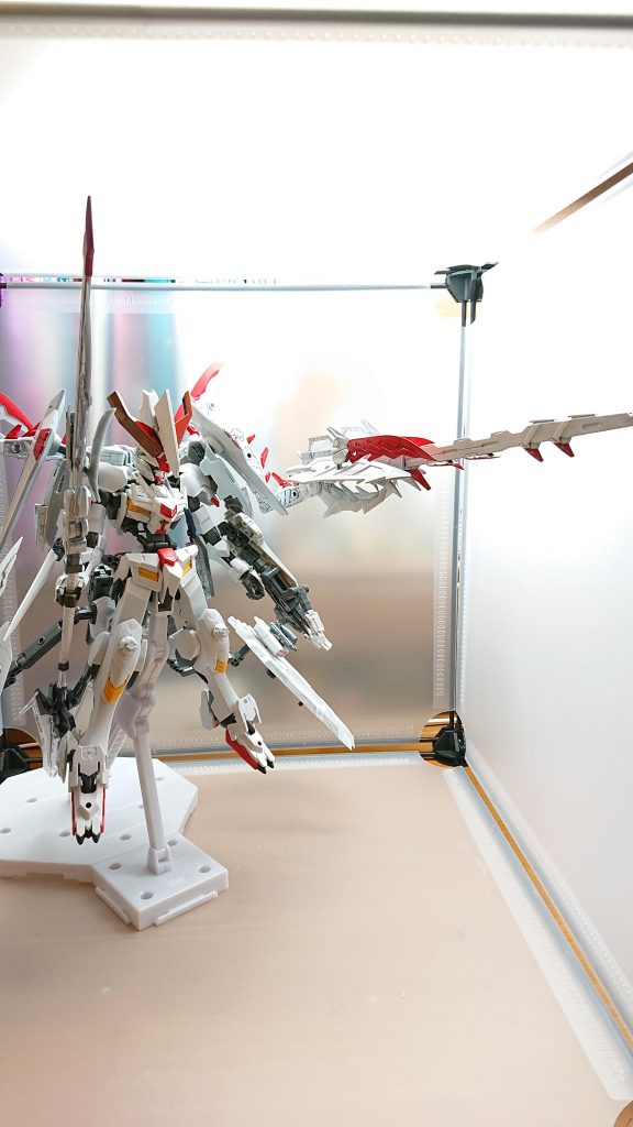 また、遠距離装備としてロングキャノンを展開クスシの放つ猛毒を打つことができる