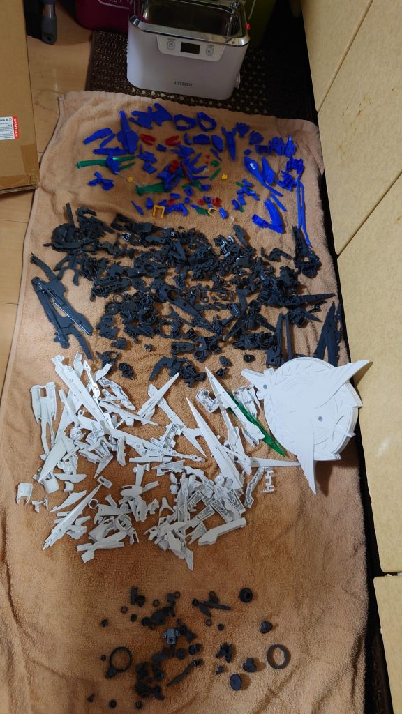 パーツが多いので洗浄も大変でした