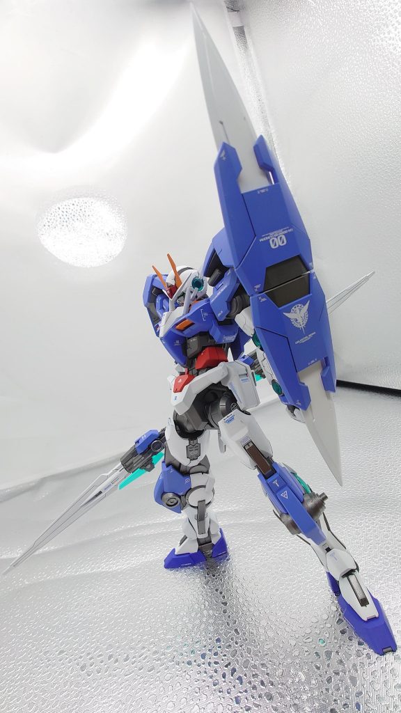 足部分だけ赤ではなくコバルトバイオレットで塗装しました。