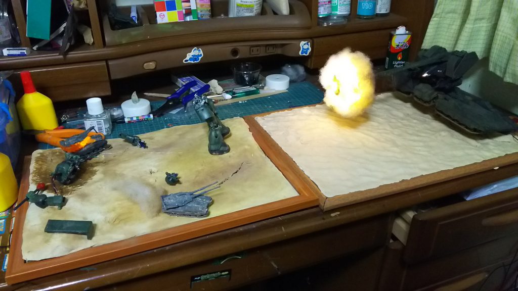 ヒルドルブのジオラマと合わせると、B5+ A3サイズというとんでもない大きさになってしまいました( ̄▽ ̄;)