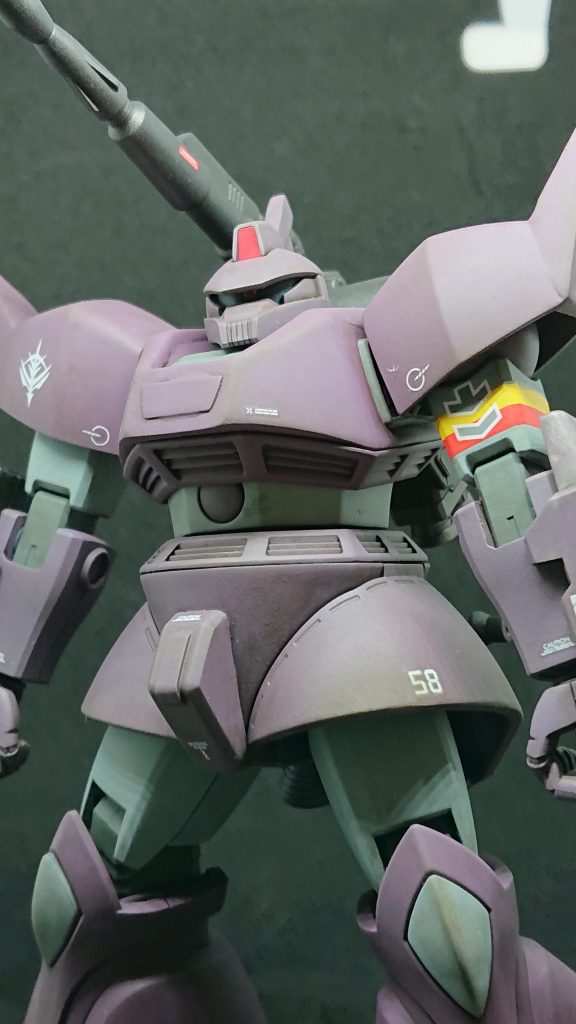 モノアイはHアイズにしましたが、ほとんど目立ちません。