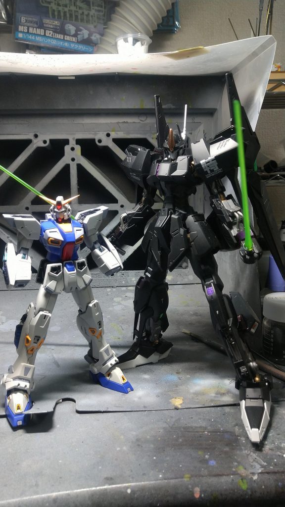 MG F90とのツーショットです。でかいっすよね~。