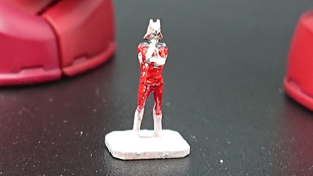 シャアアズナブルさまも、筆塗りしてみました、ちっこいので苦労しました。 