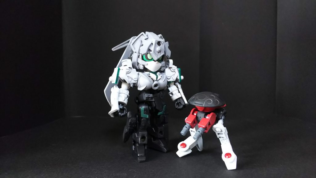 バックパックはミニウォドムに変形します索敵等で活躍します(多分)