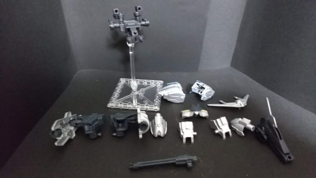 分解してアーマーにハンガーは残念ながら余ります