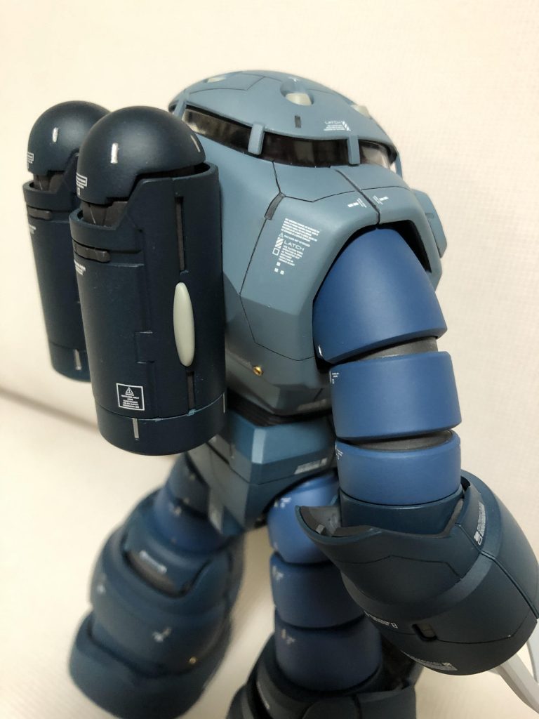 スジボリは苦手でなかなか上達しません。（苦笑）本当はもっと細部にわたって入れたいのですが…