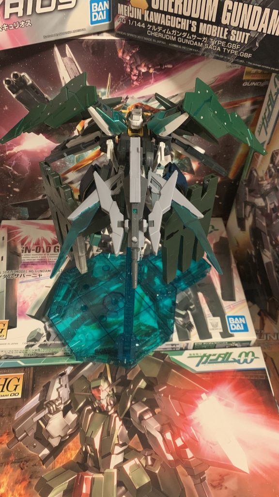 ここまで、下手な説明をして来ましたがこんなことを感じた方はいませんか?アレ?刹那要素だけ無くない?と。ベースがロックオン。GNフィールドや砲撃にティエリア。可変にアレルヤ。刹那どこ行ったwと思われますが安心してください!このドッズライフル改造する際に、クアンタの太陽炉を入れています!なので各機体から何かしらの要素を取り入れているはずです!