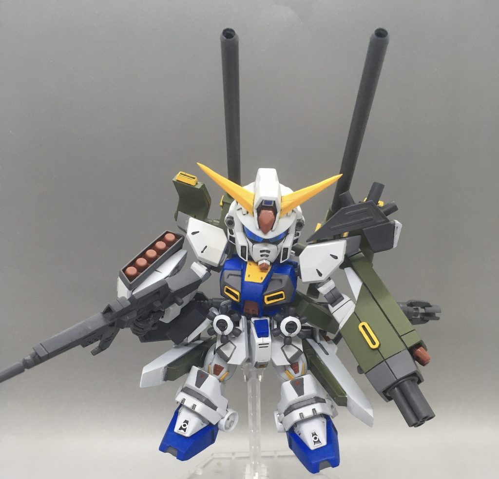 漫画版でお馴染みの三種混合兵装も再現可能！シールドは背負えませんが…