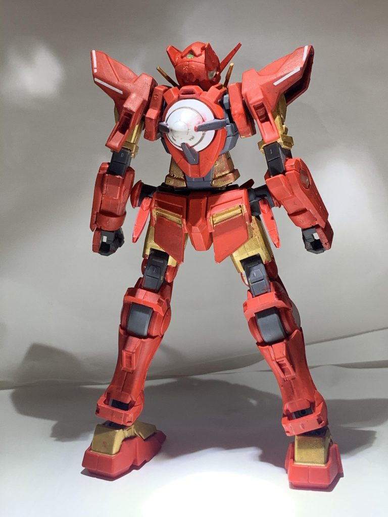 SGNドライブ(スターク版GNドライブ)スタークが設計したオリジナル太陽炉。見た目は他のガンダムと同じだがアイアンマンのスーツに使われていたナノテク技術を応用してGN粒子の生成だけでなく、武装の展開、機体の修復に必要なナノマシーンの供給を行う。イアンにアドバイスを貰いつつ作られたSGNドライブは擬似GNドライブみたいな物なのでトランザムを発動出来ないがその出力はGN-Xの3倍である。ただ知識はあっても経験のないスタークはモビルスーツの操縦をハロの中にジャービスをインストールしてサポートしてもらいながら行う。