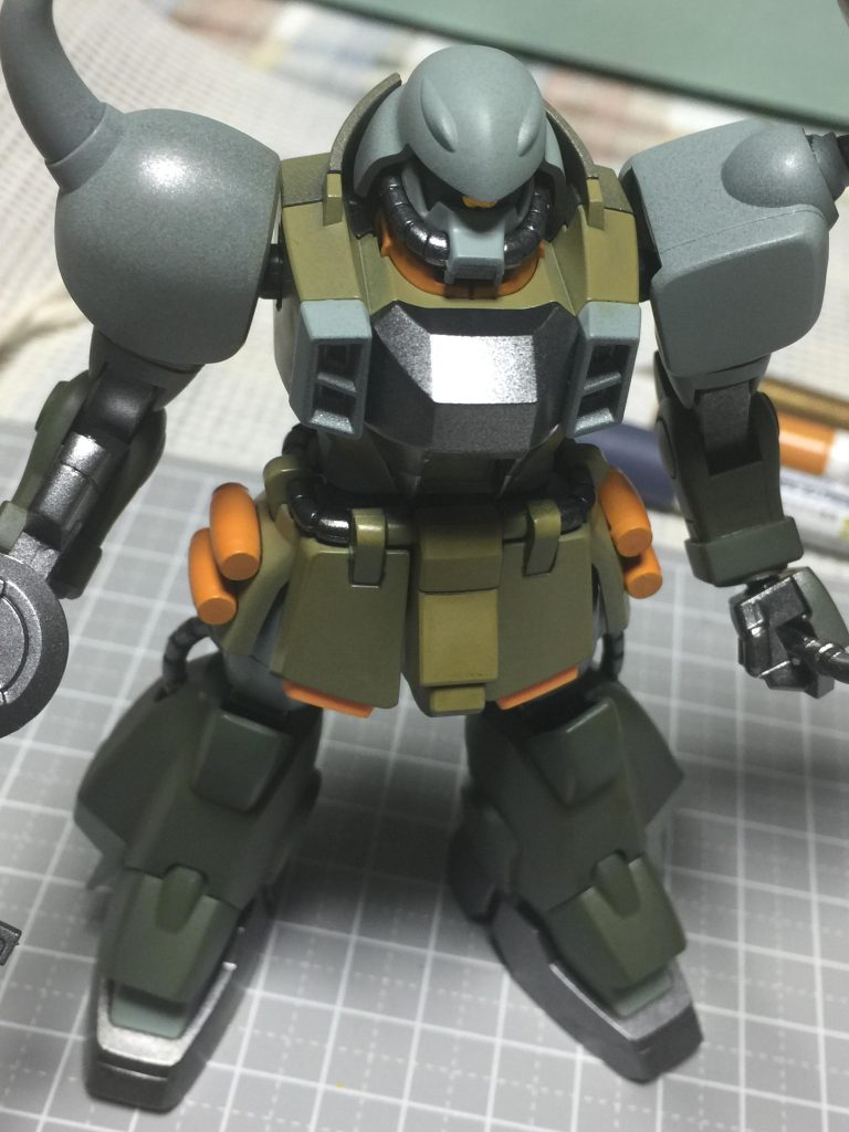 今回初めて使ってみた胴体の［ダークイエロー］は、イメージしてた色と違いますね！！(´Д` )もっとサンドとかデザートカラー的なのを期待していたんだが。