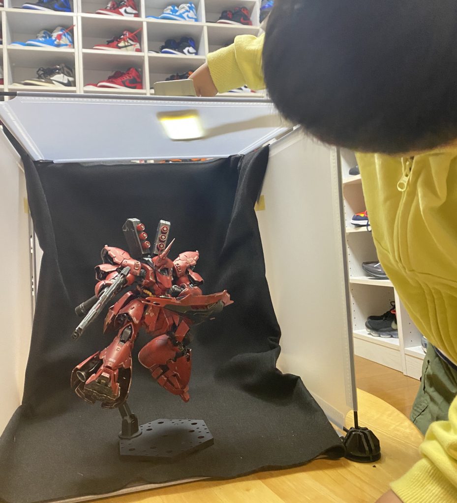 写真撮るとき４歳の息子が照明係をやってくれました！笑