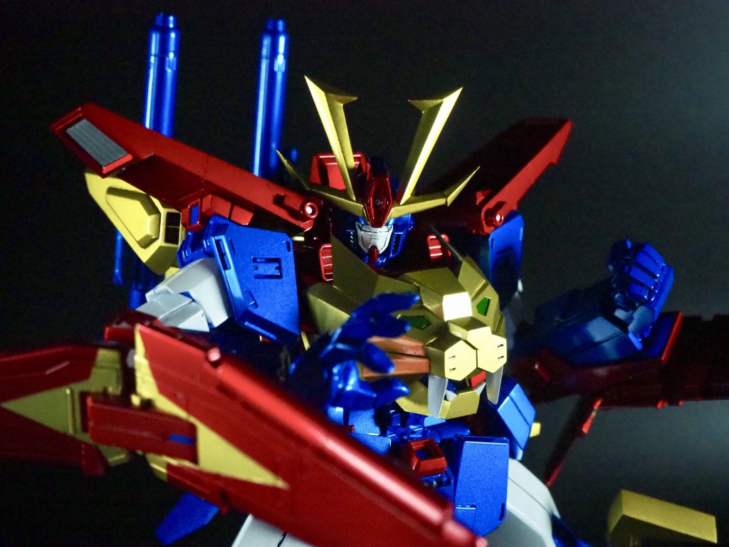 胸部のトラとアンテナももちろんフルスクラッチ意外と知られていないフェイスパーツの独特の形状もエポパテで再現虎の口はもちろん可動しますQ.何故胸に虎の顔があるのだ?A.それは…カッコいいからだ。