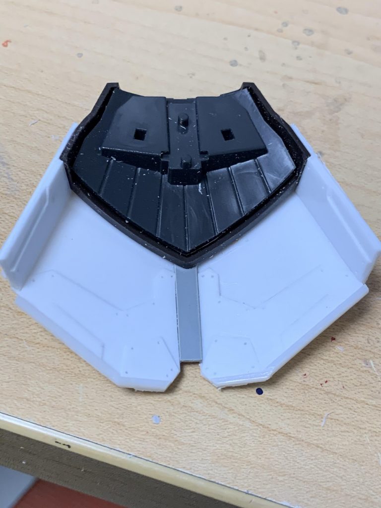 思いつきでやって良かったリアアーマー加工やってること自体は単純ですねw