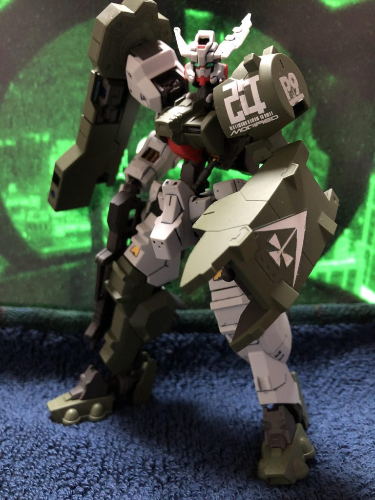 ふとしたきっかけで見かけたこのキットに一目惚れ。通販で即買いしました。^^