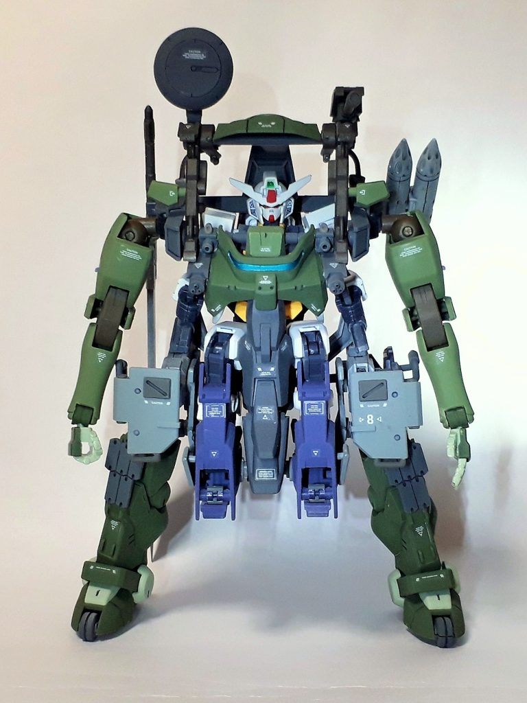 【装備品】索敵アンテナ200mm砲ライフル30mmガトリング×2機ミサイルランチャー×2機対戦車刀サブアームユニット