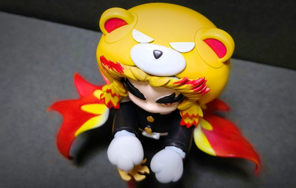 クマの顔もキリッとした表情に。
