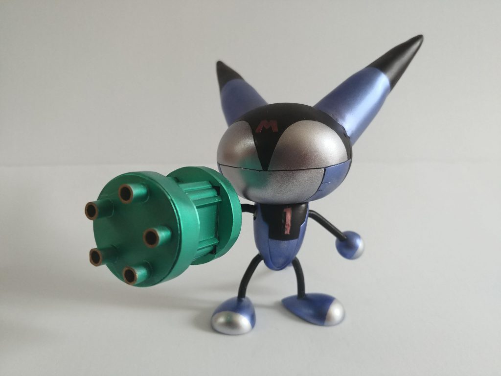 ひじやひざの関節がないですが、このぐらいのポーズはとれます。